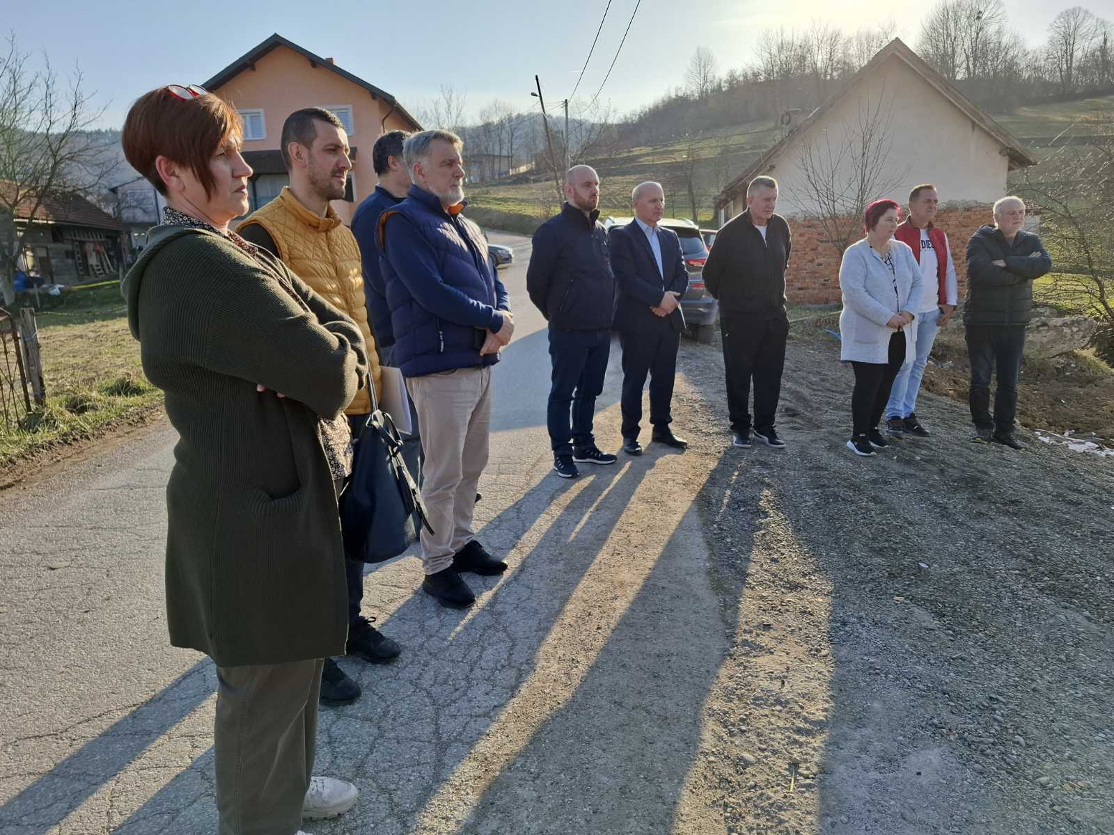 Galerija projekta Primopredaja 90. objekta
