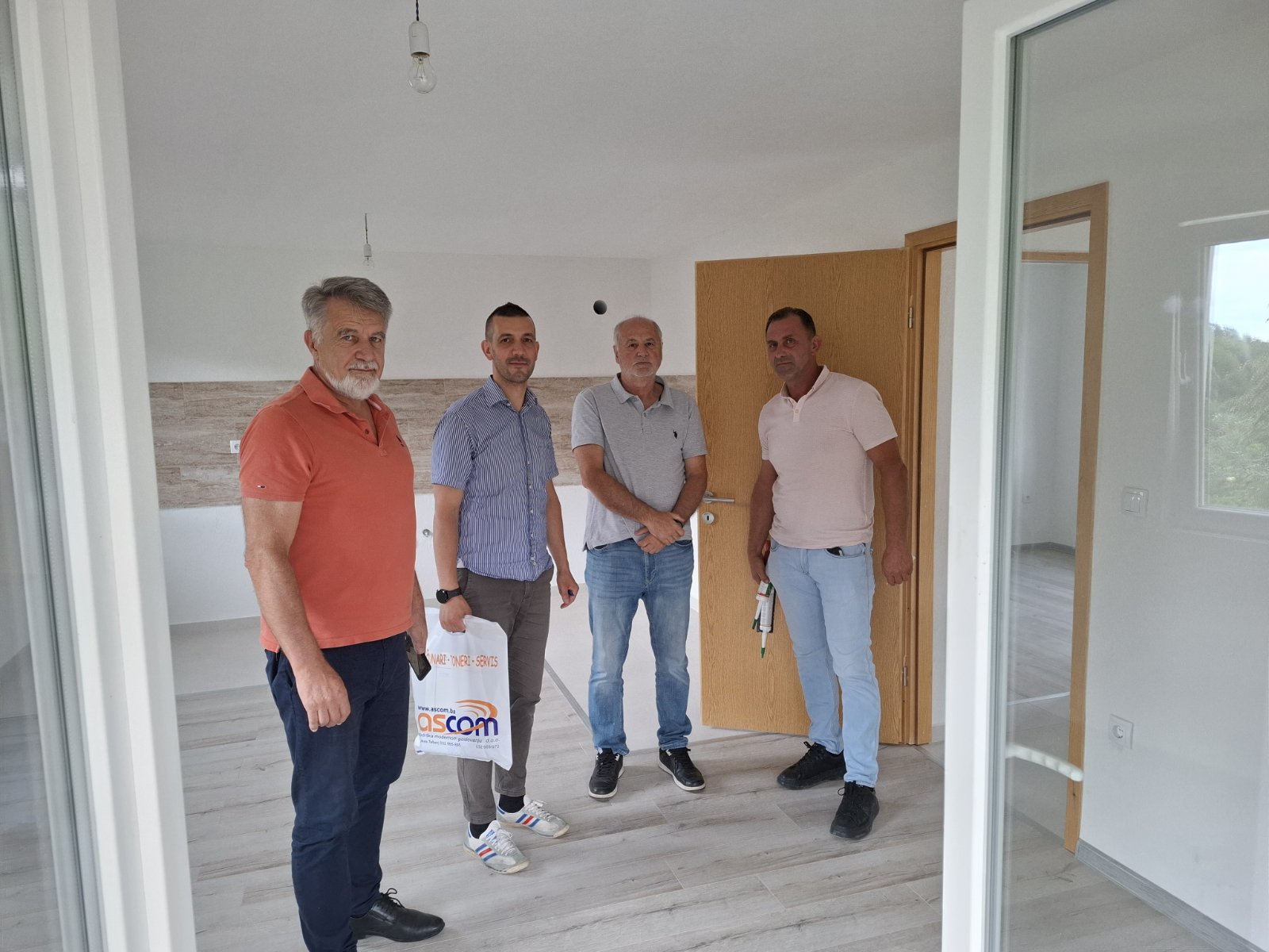 Galerija projekta Primopredaja 94. objekta