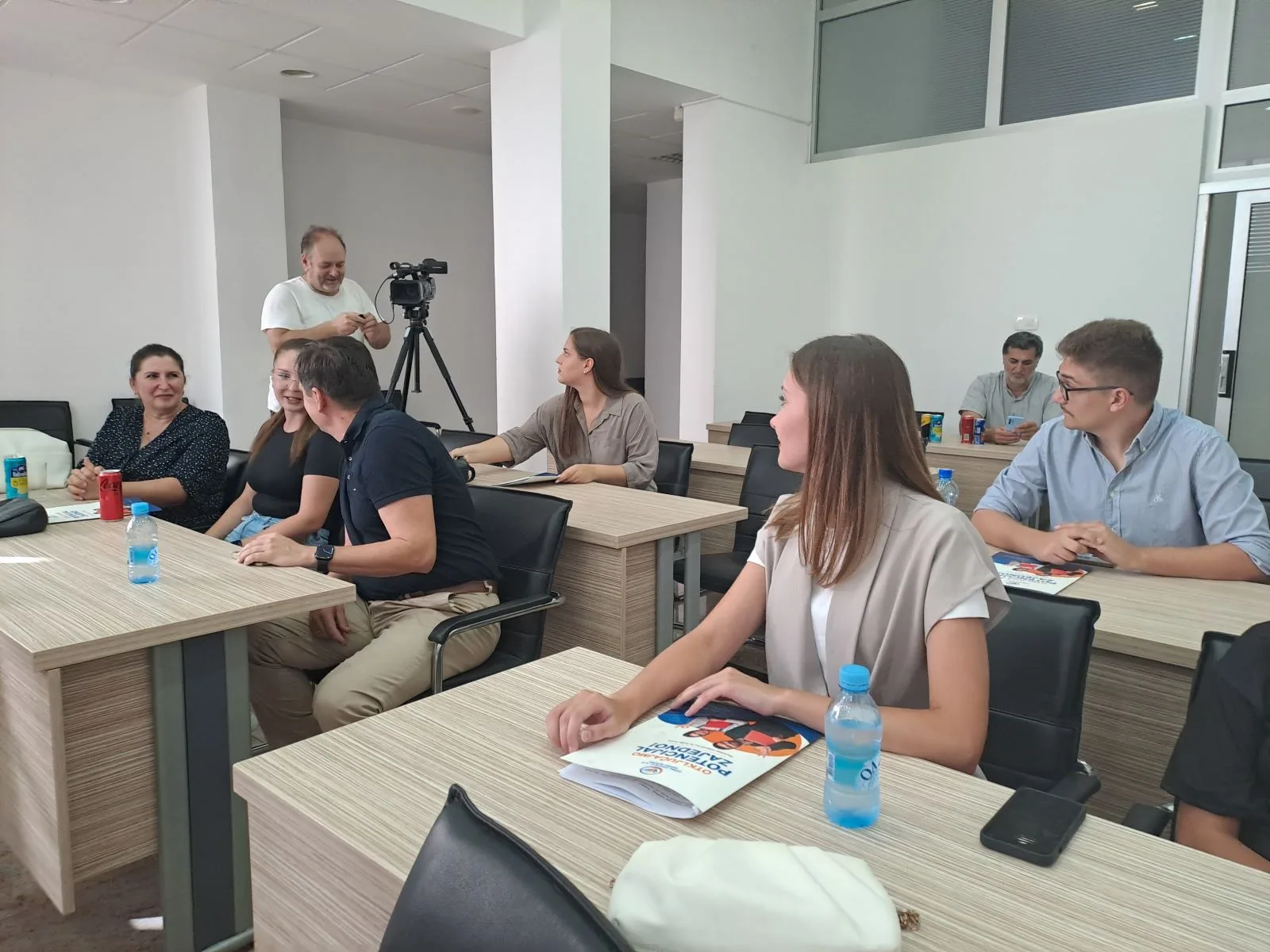 Galerija novosti PODRŠKA TALENTIMA - POTPISANI NOVI UGOVORI